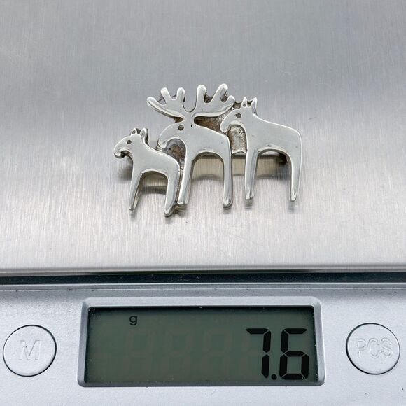 Vintage R Tennesmed Sterling Silver Moose Family Herd Bull Cow Calf Pin Brooch - Picture 2 of 6